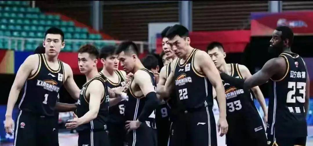 包含京粤大战落幕，广东队获胜保持不败的词条