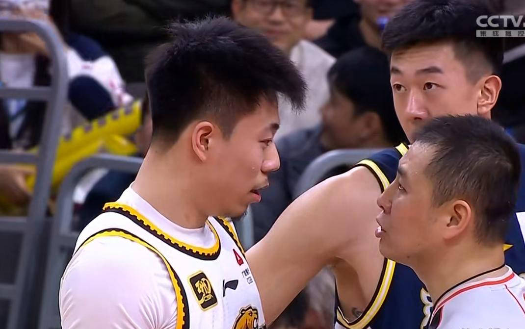 FBsports-广东队员复出，迅速逆转比分取得关键胜利
