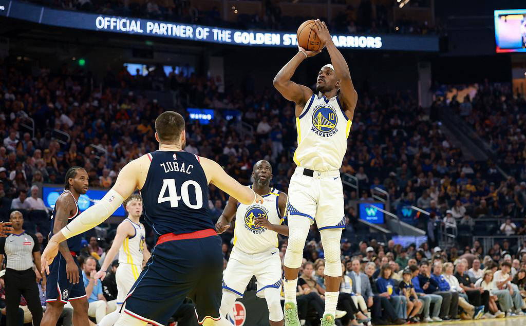 FB体育官方网站-NBA季后赛勇士队遭遇痛苦失利的简单介绍