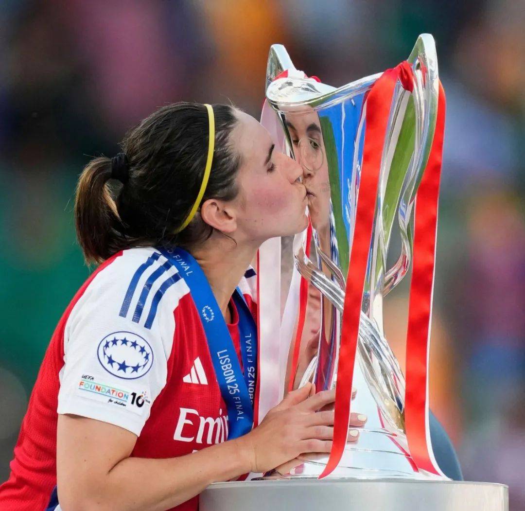 传奇再起!女足豪门再次争霸赛场 传奇再起!女足豪门再次争霸赛场