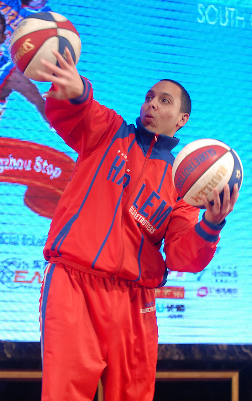 球员们在比赛中展现出顶尖水平 球员们在比赛中展现出顶尖水平