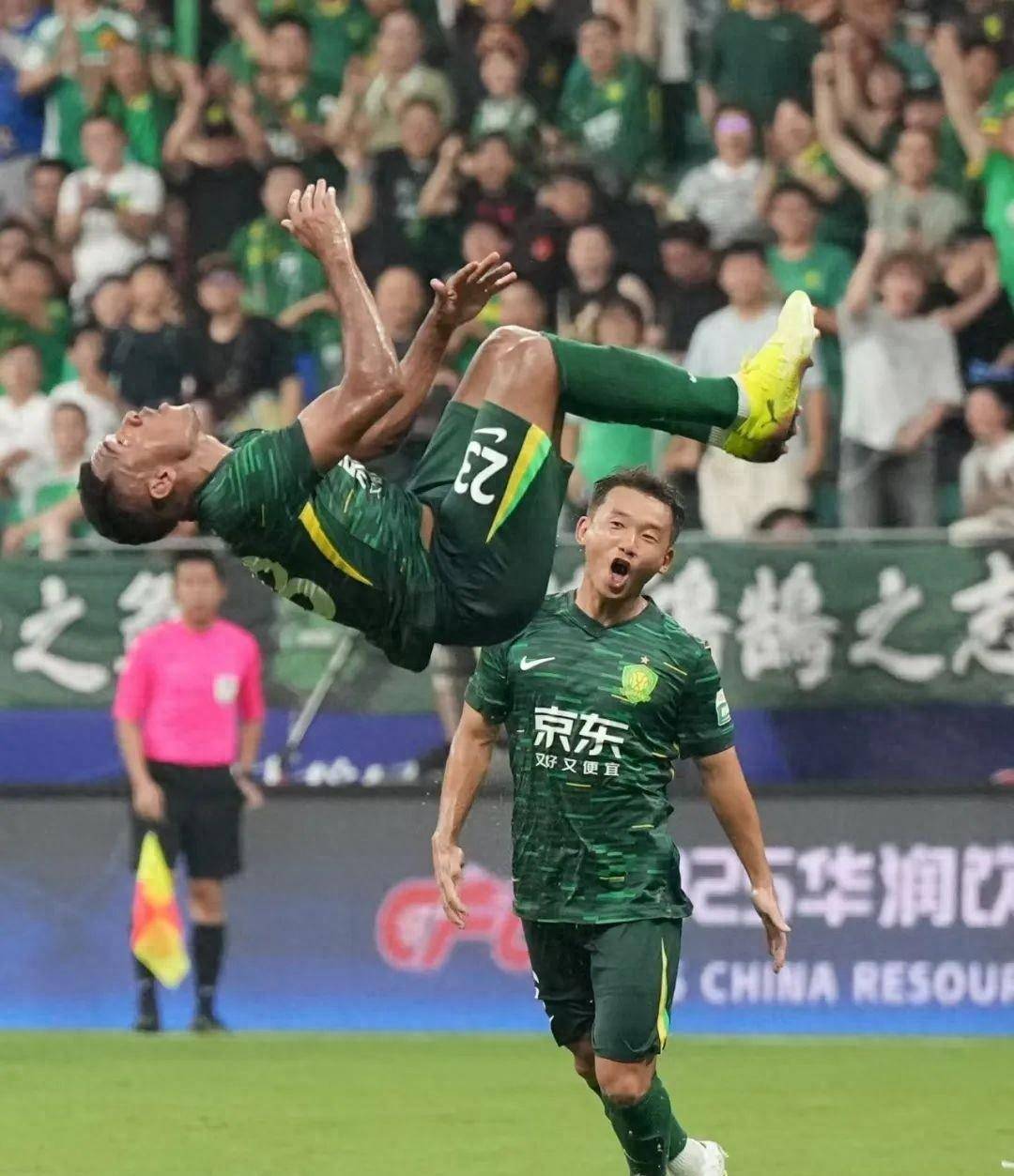 国安球员体能优越,保持正积极心态 国安球员体能优越,保持正积极心态