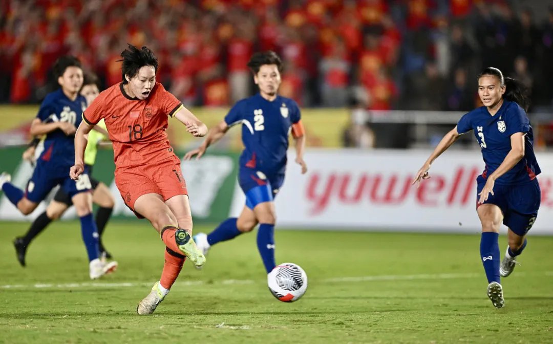 比利时女足表现出色,顺利晋级四强 比利时女足表现出色,顺利晋级四强