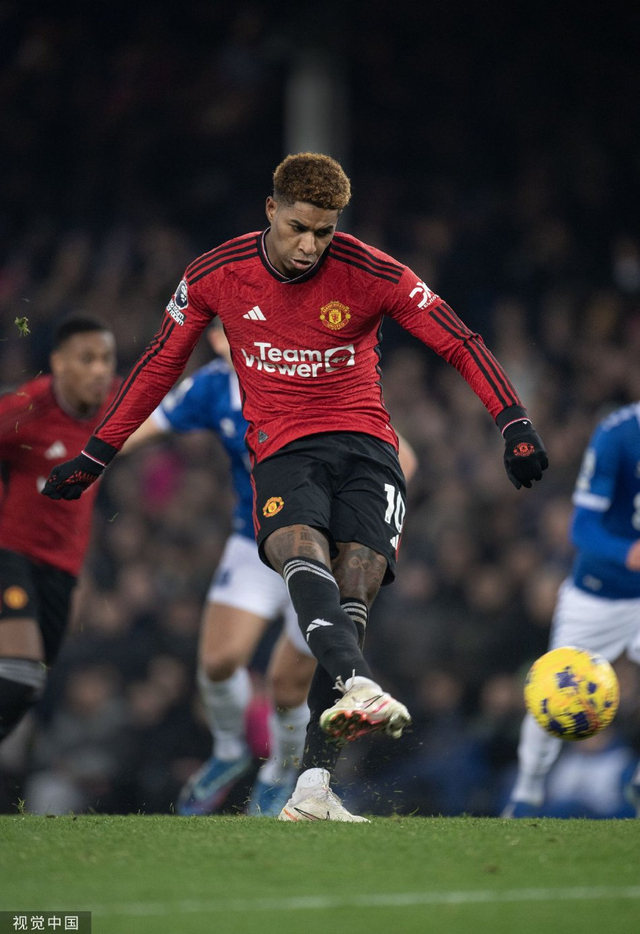 FB体育APP-拉什福德破门，曼联客场2-0胜维拉利亚，提前三轮出线！的简单介绍