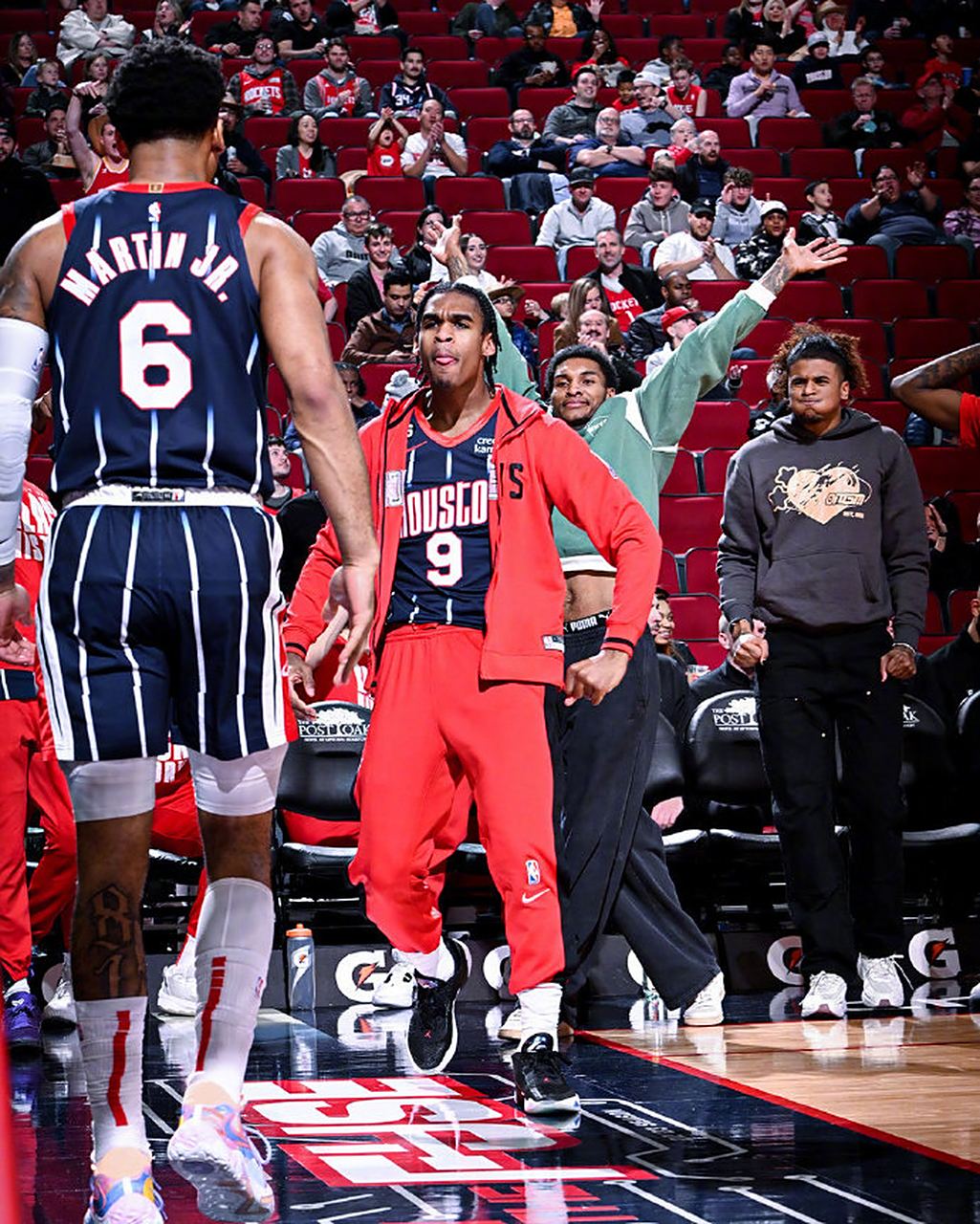 猛龙主场败给火箭,东部第二 猛龙主场败给火箭,东部第二