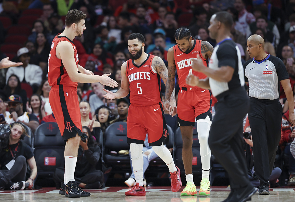 猛龙主场败给火箭,东部第二 猛龙主场败给火箭,东部第二