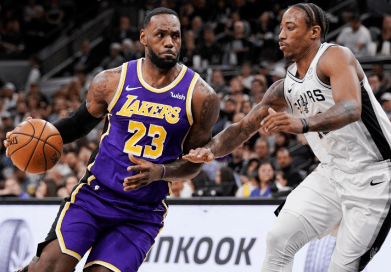 马刺客场大胜湖人迎来复仇 马刺客场大胜湖人迎来复仇