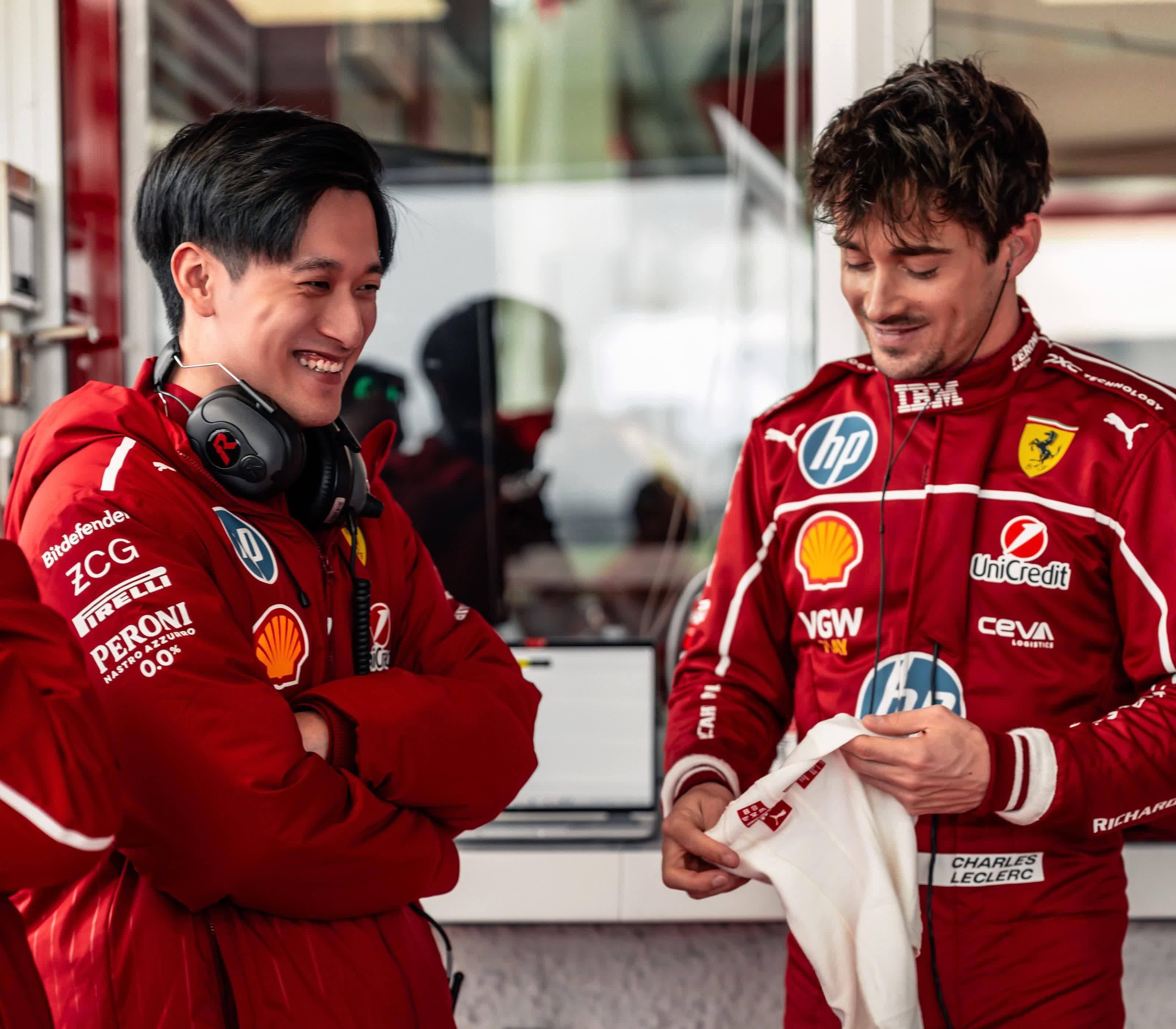 包含哈斯车队横扫阿斯顿马丁,周冠宇关键制胜的词条 包含哈斯车队横扫阿斯顿马丁,周冠宇关键制胜的词条